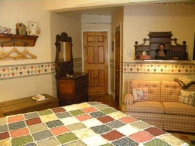 Stouffermill Bed & Breakfast Algonquin Highlands Habitación foto